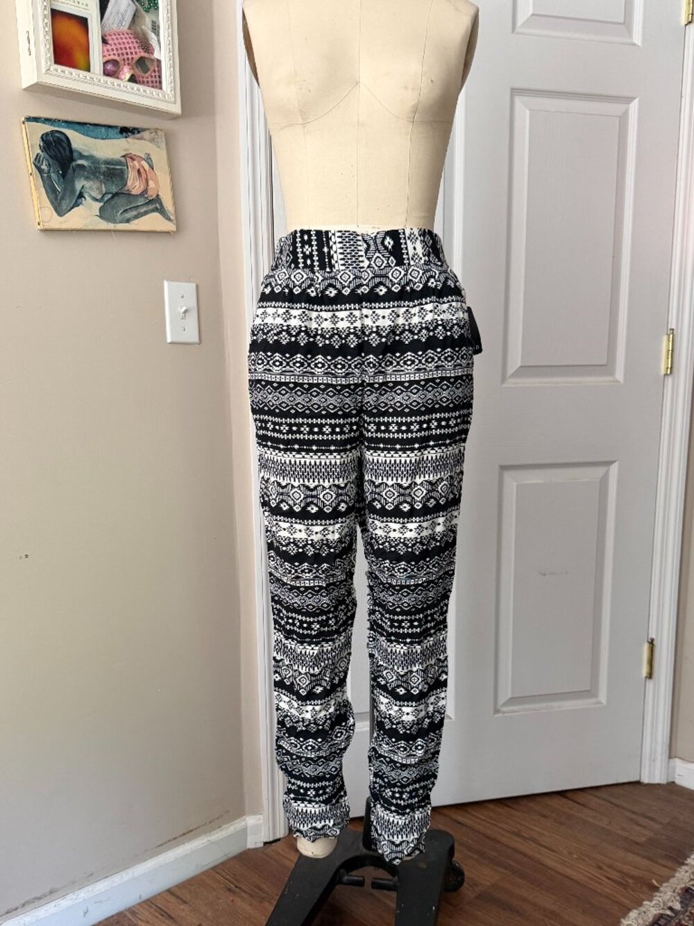 FOREVER 21 aztec Southwestern HAREM Jogger tapered Pants *SMALL* B197